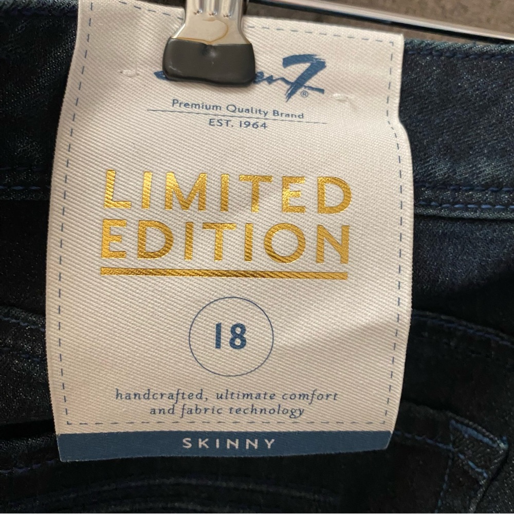 NWT Seven 7 Limited Edition Lane Bryant Dark Wash Skinny Jeans Size 18 - Picture 9 of 11